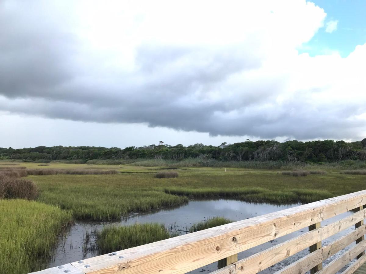 By The Sea: Pagnotto Shellback House Holiday home Oak Island