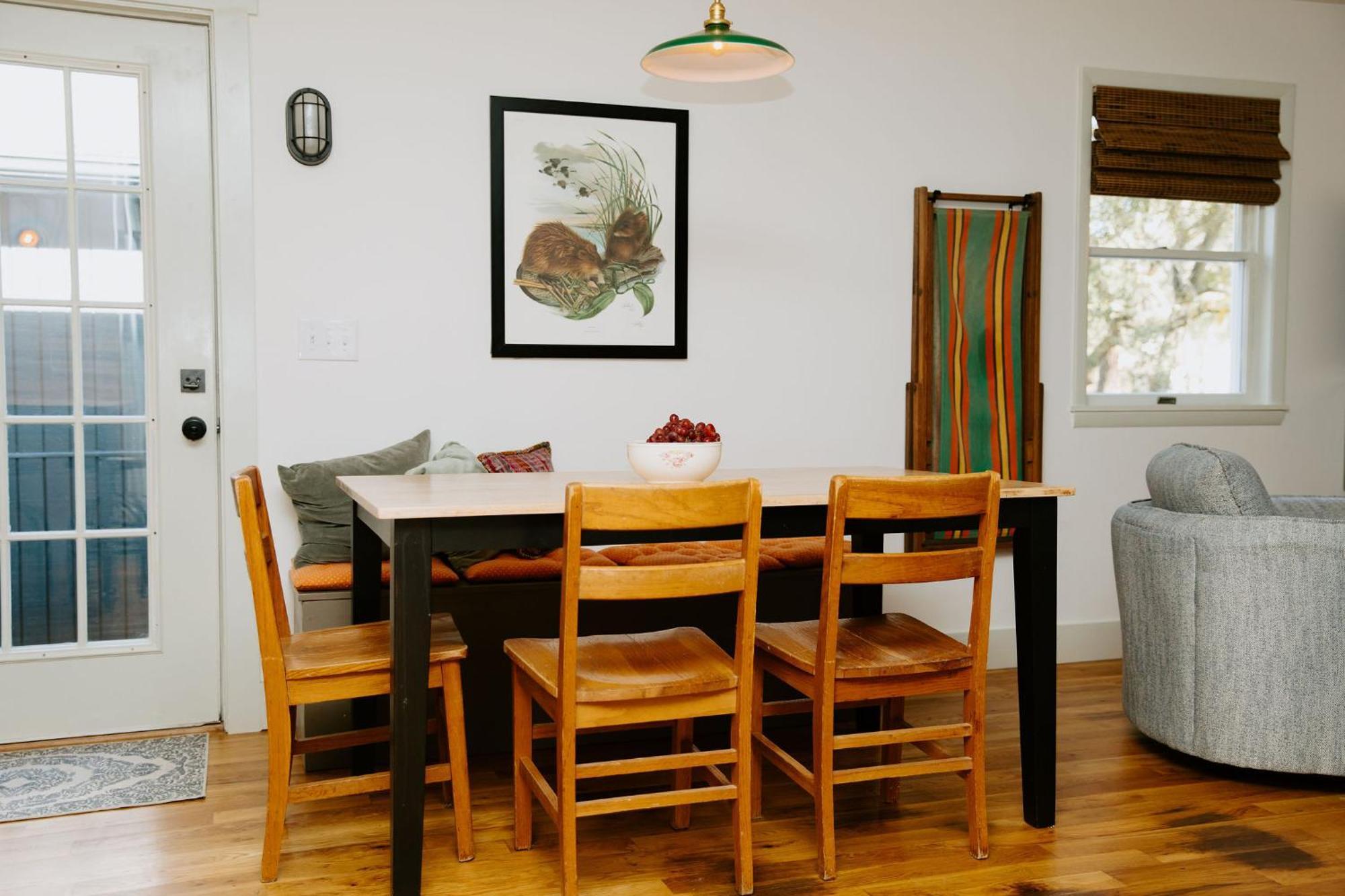 Holiday home By The Sea: Pagnotto Shellback House Oak Island